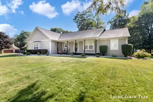 13548 Greenbriar Dr, Grand Haven, MI 49417 - Photo 1