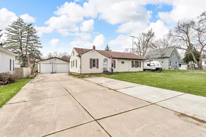 808 Longfellow Avenue, Jackson, MI 49202 - Photo 1