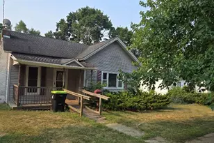 207 E Coffren Ave, Greenville, MI 48838 - Photo 1