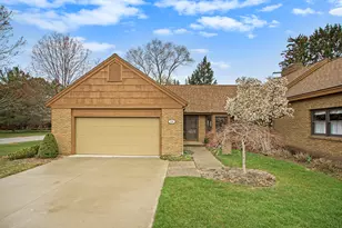 321 Peppermill Ln, Holland, MI 49423 - Photo 1