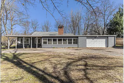 9591 Palmer, Hamburg, MI 48139 - Photo 1