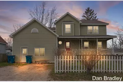 213 E Lake Street, Crystal, MI 48818 - Photo 1