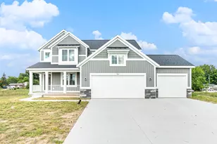 561 Waterford Village Dr, Walker, MI 49534 - Photo 1