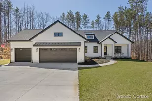 13456 Windy Craig Dr, Gowen, MI 49326 - Photo 1