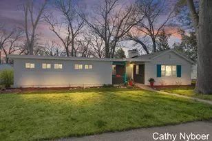 2233 Mills Ave, Muskegon, MI 49445 - Photo 1