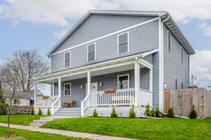 517 Archer Ave, Saint Joseph, MI 49085 - Photo 1