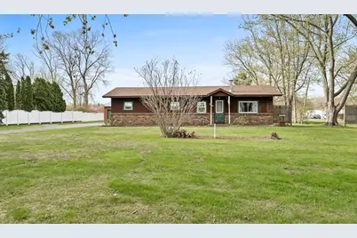 5898 142nd Avenue, Holland, MI 49423 - Photo 1