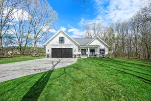 1709 Westview Dr, Allegan, MI 49010 - Photo 1