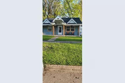 278 Hastings Avenue, Benton Harbor, MI 49022 - Photo 1