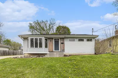 1085 Kentwood Street NE, Grand Rapids, MI 49505 - Photo 1