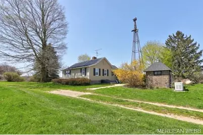 1376 24th Street, Allegan, MI 49010 - Photo 1