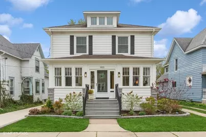 1022 Pearl Street, Saint Joseph, MI 49085 - Photo 1