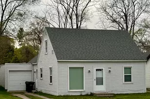 1936 W Sherman Blvd, Muskegon, MI 49441 - Photo 1