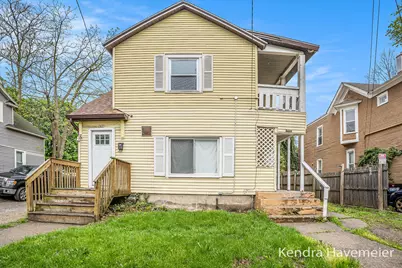 747 Alpine Avenue NW, Grand Rapids, MI 49504 - Photo 1