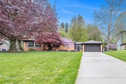 521 Oakleigh Road NW, Grand Rapids, MI 49504 - Photo 1