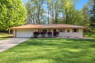 1750 Briar Road, Niles, MI 49120 - Photo 1
