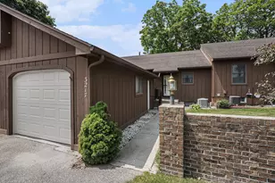 3217 Westminster Dr SE, Grand Rapids, MI 49512 - Photo 1