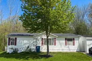4326 Laurel, Jackson, MI 49201 - Photo 1