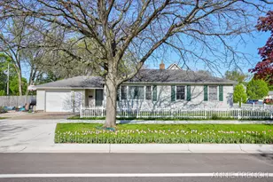 510 Van Raalte Ave, Holland, MI 49423 - Photo 1