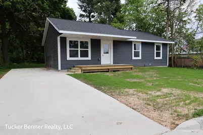 28 Fremont Avenue, Fremont, MI 49412 - Photo 1