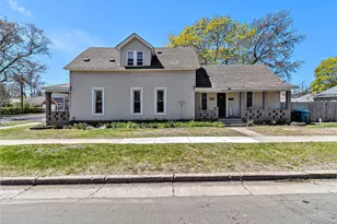 601 N Rath Ave, Ludington, MI 49431 - Photo 1