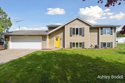 8186 56th Avenue, Hudsonville, MI 49426 - Photo 1