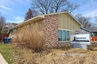 2341 Lakeshore Dr, Muskegon, MI 49441 - Photo 1