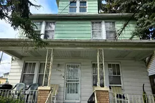 5703 Ogden St, Detroit, MI 48210 - Photo 1