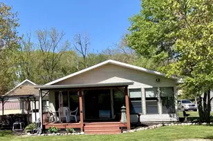 3269 Lake Dr, Hillsdale, MI 49242 - Photo 1