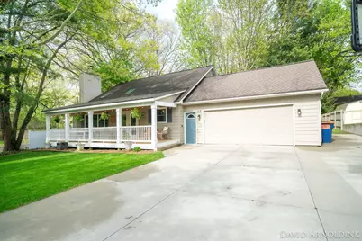 62 S 168th Avenue, Holland, MI 49424 - Photo 1