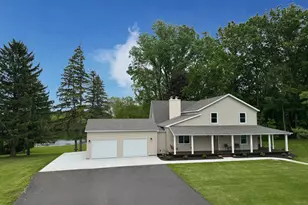 928 Lincoln St, Grand Rapids, MI 49534 - Photo 1