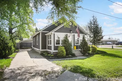 204 Dixie Street, Spring Lake, MI 49456 - Photo 1