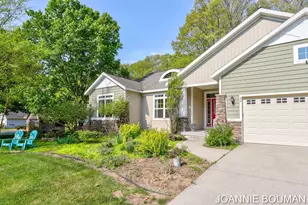 94 Cheyenne Ave, Holland, MI 49424 - Photo 1