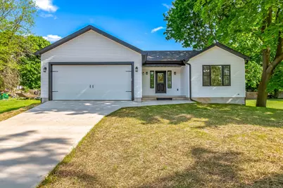 611 River Road, Marshall, MI 49068 - Photo 1