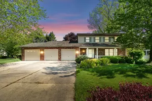 275 S Bluffwood Terrace, Saint Joseph, MI 49085 - Photo 1