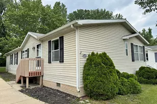 829 Savannah River Dr, Adrian, MI 49221 - Photo 1