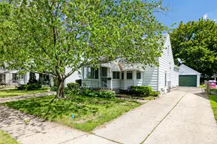 9576 Columbia St, Bedford, MI 48239 - Photo 1