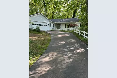 867 Sylvan Drive, Battle Creek, MI 49017 - Photo 1