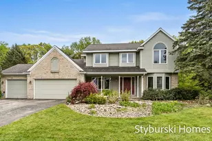 2490 Persimmon Pl NE, Belmont, MI 49306 - Photo 1