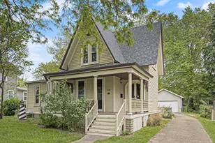 54 Rose St, Battle Creek, MI 49017 - Photo 1