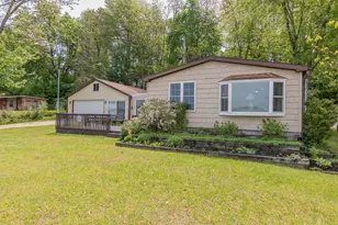 10303 Walnut Dr, Three Rivers, MI 49093 - Photo 1