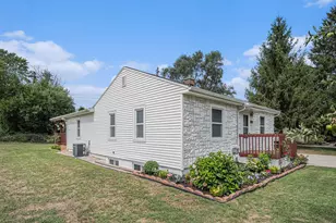 1145 Eastmont Dr SE, Grand Rapids, MI 49546 - Photo 1