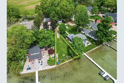 68103 Crooked Creek Road, White Pigeon, MI 49099 - Photo 1