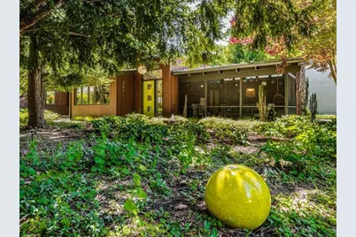 251 Lake Avenue, Sawyer, MI 49125 - Photo 1