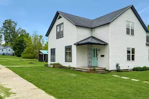 314 E River St, Cadillac, MI 49601 - Photo 1