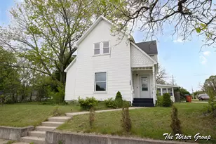 222 Leonard St, Belding, MI 48809 - Photo 1