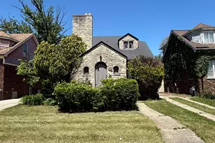 9142 Yorkshire Rd, Detroit, MI 48224 - Photo 1