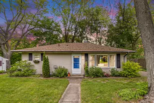 2137 Roseland Ave, Kalamazoo, MI 49001 - Photo 1