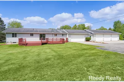 3376 Segwun Avenue SE, Lowell, MI 49331 - Photo 1