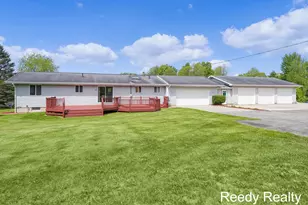 3376 Segwun Ave SE, Lowell, MI 49331 - Photo 1